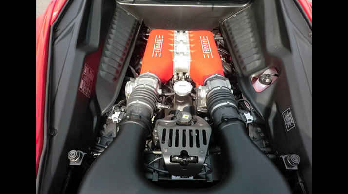 フェラーリ 458 エンジン