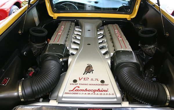 1997 ランボルギーニ ディアブロ SV エンジン