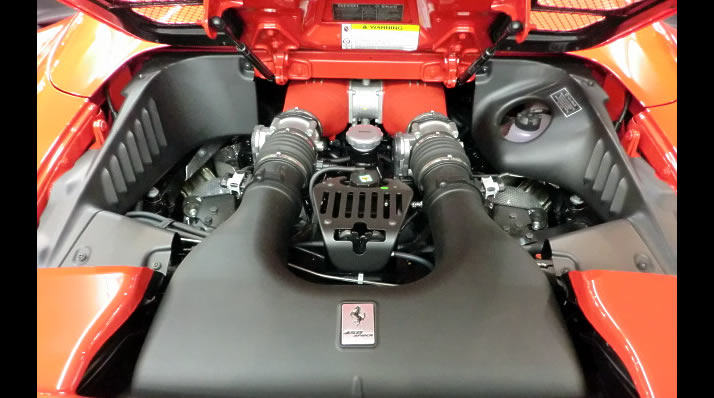 2012 フェラーリ 458 スパイダー エンジン