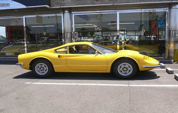1971 フェラーリ ディーノ 246GT  内装