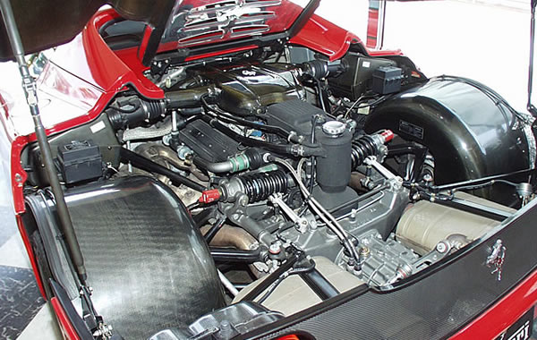 1995 フェラーリ F50 エンジン