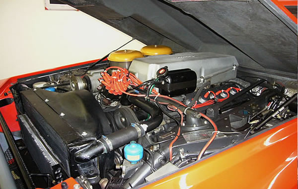 1989 ランボルギーニ LM002（チーター） エンジン