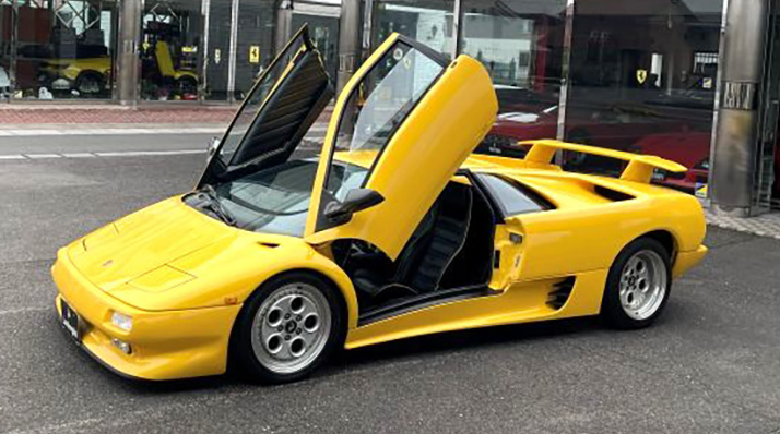 1993年 ランボルギー ディアブロ5.7 ディーラー車